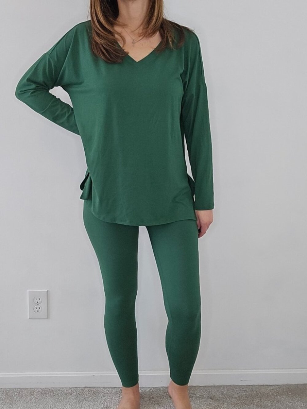 Zenana Christmas Green V-Neck Long Sleeve Top and Leggings Loungewear Set Size S